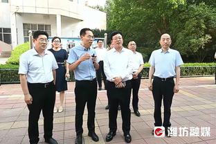 ?老詹本季与上次MVP赛季数据对比：场均得分助攻略低 篮板更多